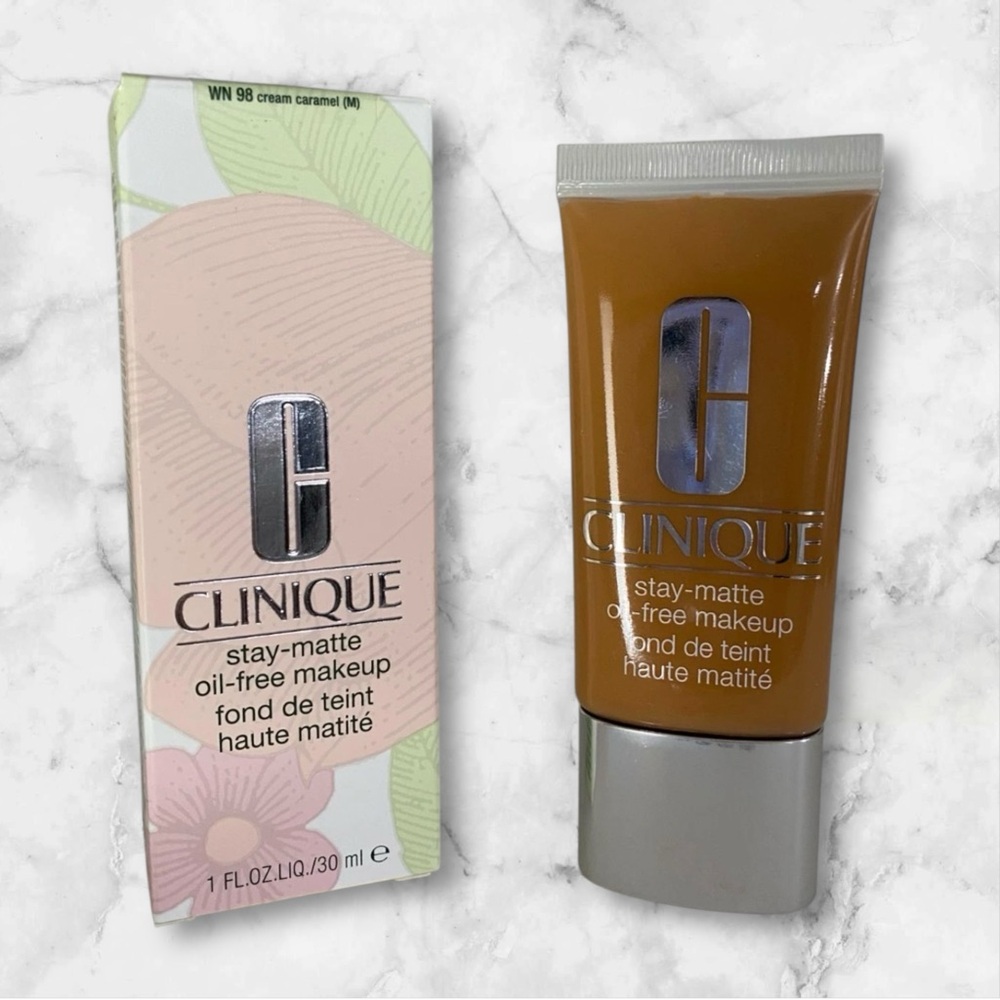 👑 Clinique Stay-Matte Oil-Free Foundation| WN98 Cream Caramel